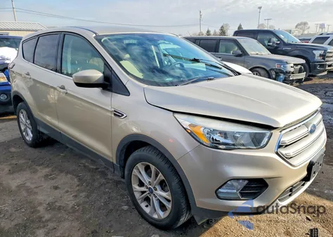 2017 Ford Escape Se z USA, uszkodzony, nr VIN 1FMCU9GD1HUB49872